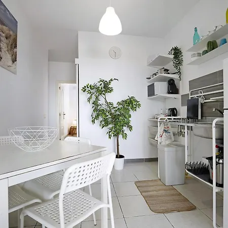 Bahia Vista 아파트